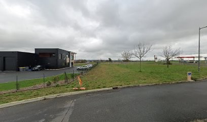 Dude BEERS, Restaurant à Jaunay-Marigny