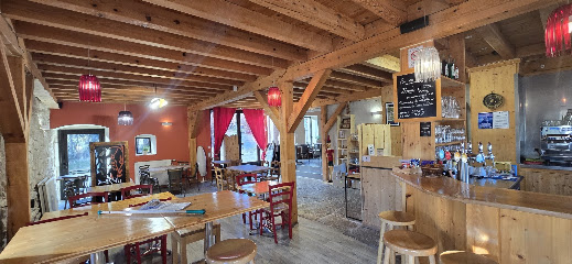 Le Bistrot Du Saut Girard Restaurant au Frasnois
