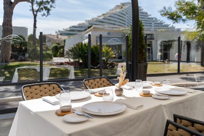 La Flibuste, Restaurant à Villeneuve-Loubet
