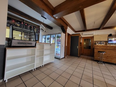 Au Lion Rouge, Restaurant à Huttendorf