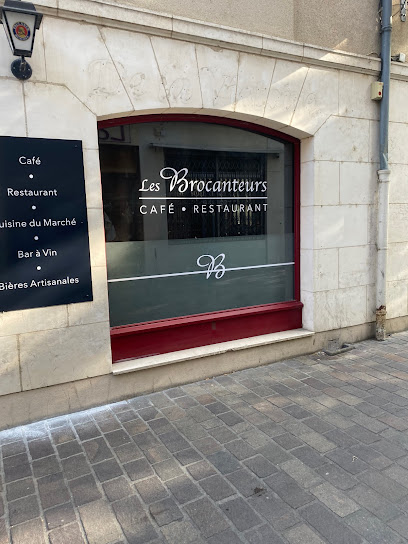 Les Brocanteurs Restaurant à Tours