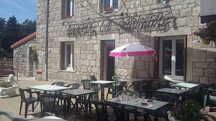 Auberge La Sapinière, Restaurant à Saint-Victor-Malescours