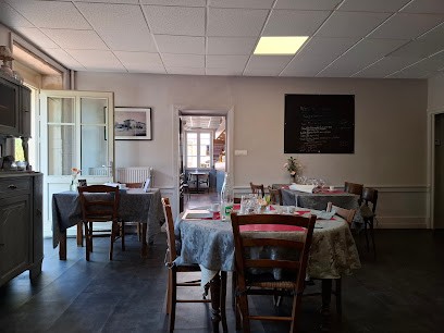 Restaurant De La Gare, Restaurant à Fleurville