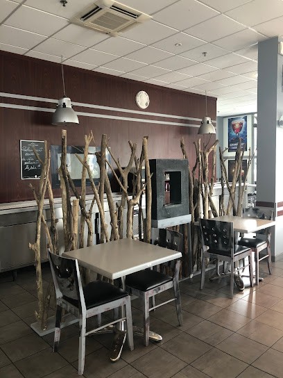 Le Petit Plus, Restaurant à Brioude