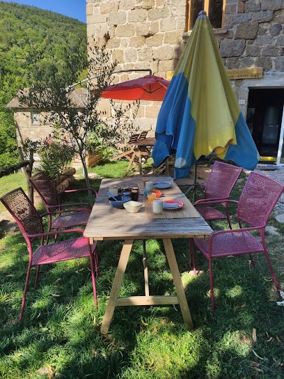 La Terre du Coin, Restaurant à Désaignes