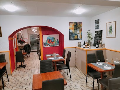 LA P'tite Bouffe, Restaurant à Ébreuil