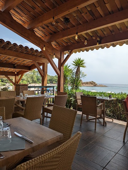 Le Grand Bleu, Restaurant à Sari-Solenzara