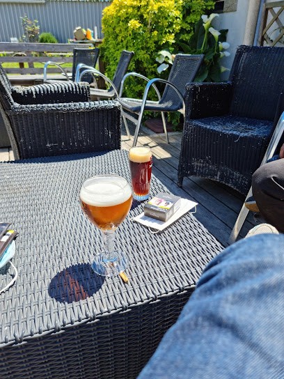 Les Sapins Verts, Restaurant à Cléguer