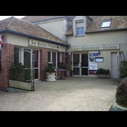 Restaurant Au Relais Fleuri, Restaurant à Saint-Calez-en-Saosnois