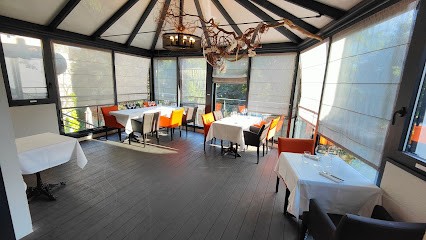 A la Place, Restaurant à Montargis