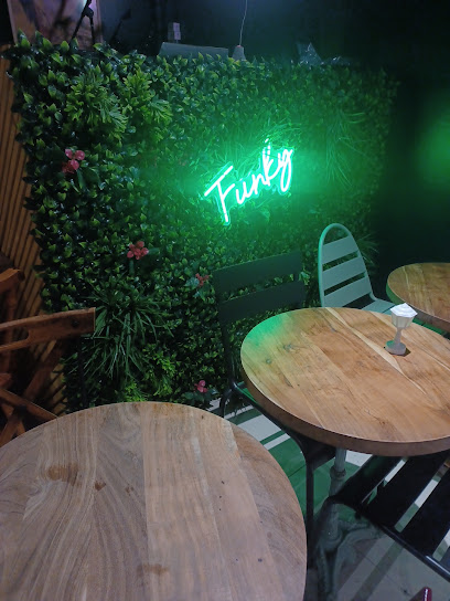 Les Fous Du Bocal Restaurant à Ambarès-et-Lagrave