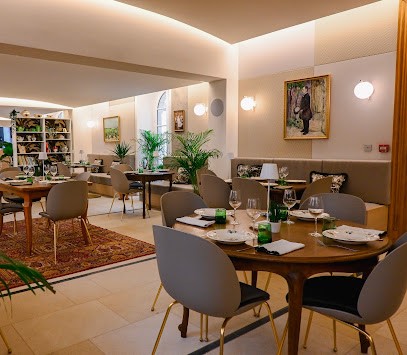 Les Abeilles Du Château, Restaurant à Saint-André-du-Bois