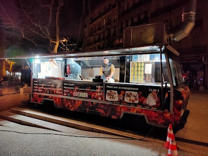 Poulet Braisé Place De Strasbourg, Restaurant à Marseille 03