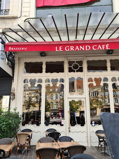 Le Grand Café, Moulins, Restaurant à Moulins