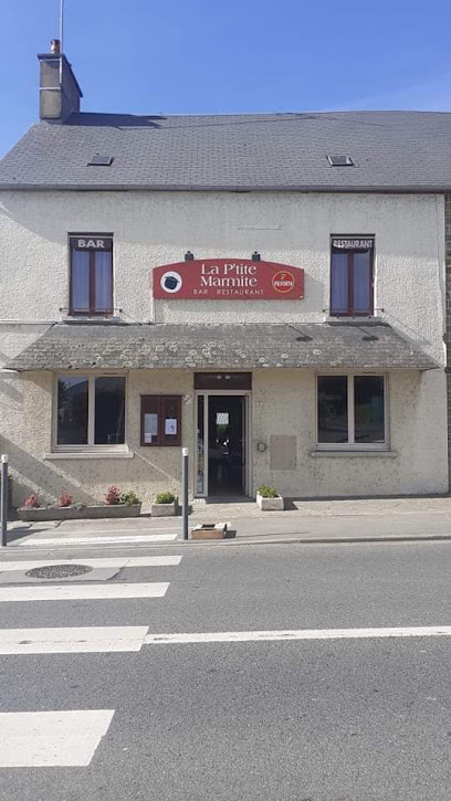 La Petite Marmite Restaurant à Grandparigny