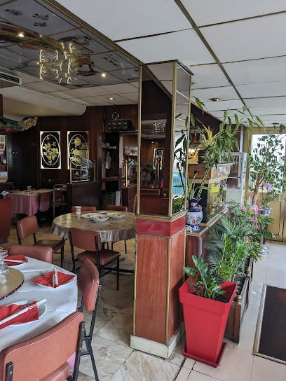 Palais Du Bourget, Restaurant au Blanc-Mesnil