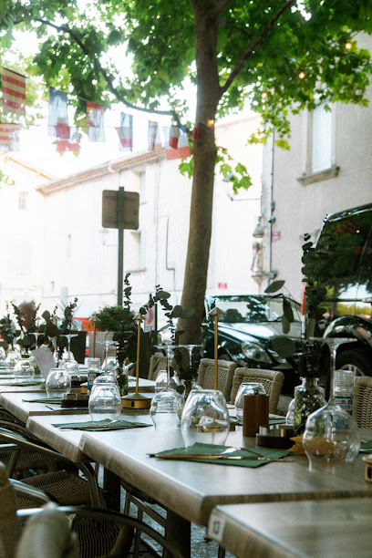 Le Saint Michel Restaurant à Graveson