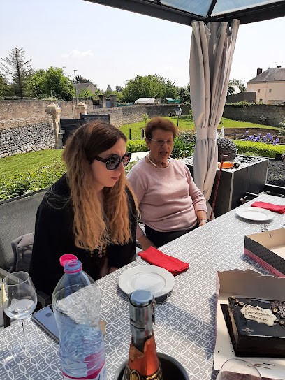 Les Verchers-sur-Layon, Restaurant à Doué-en-Anjou