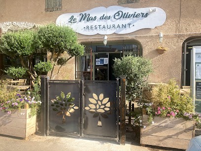 Le Mas Des Oliviers, Restaurant à Saint-Zacharie
