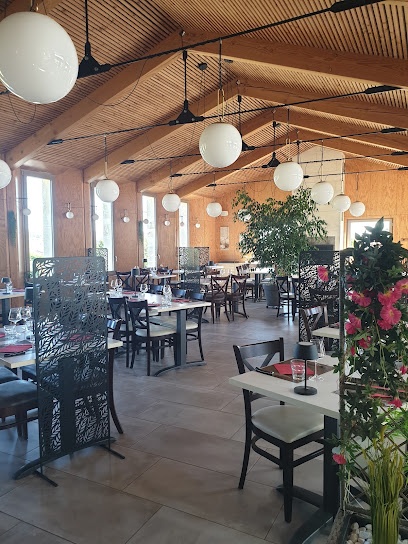 Auberge De L'arche, Restaurant à Vindry-sur-Turdine