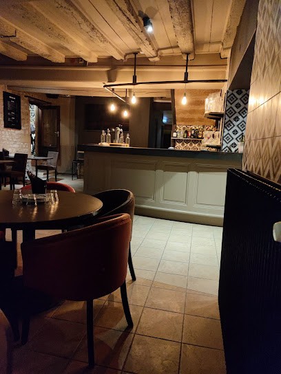 La Cantina - Restaurant Lyonnais à Chazay D'Azergues, Restaurant à Chazay-d'Azergues