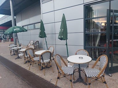 Le Faubourg Brasserie Restaurant, Restaurant à Tillé