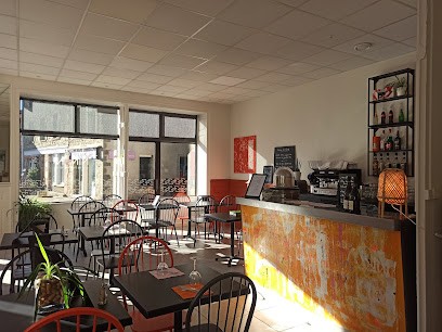 La table de NiNoN, Restaurant à Larajasse