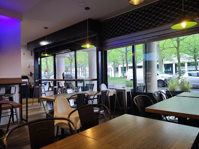 Deal’M, Restaurant à Bussy-Saint-Georges