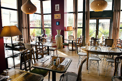 Bistrot Show Devant Restaurant à Villejuif