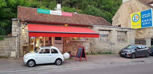 La Gondola, Restaurant à Clamecy