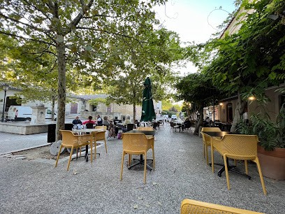 Glaces RAVí, Restaurant à Lourmarin