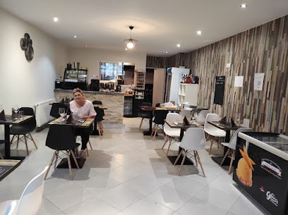 Restaurant Café Au Rendez Vous, Restaurant à Hauts de Bienne