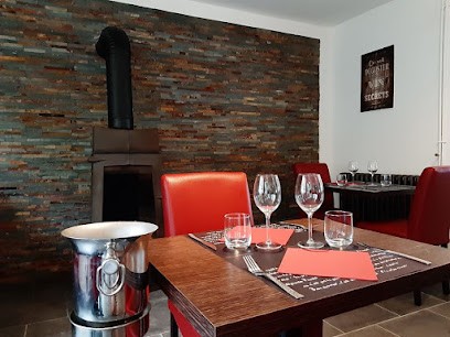 Les 3 Cocottes, Restaurant à Mervent