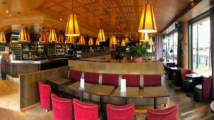 Café Le Paris, Restaurant au Vésinet