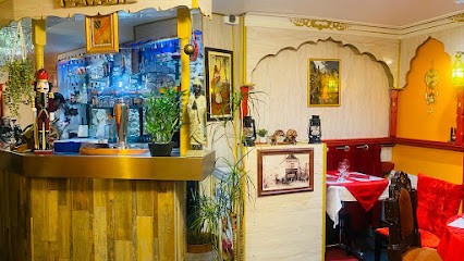 Saveurs du Kashmir, Restaurant à Maule