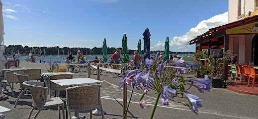 Le Café du Port, Restaurant à Île-Tudy