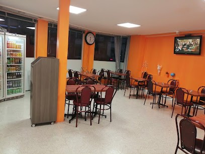 Mondial Kebab, Restaurant à Estissac