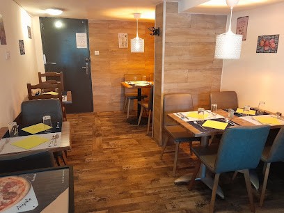 Bistro Le Passage, Restaurant à Tourtoirac