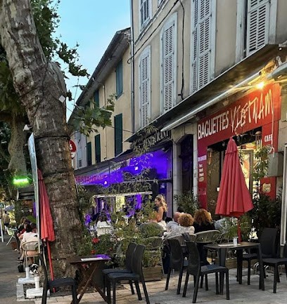 Baguettes Vietnam, Restaurant à Riez