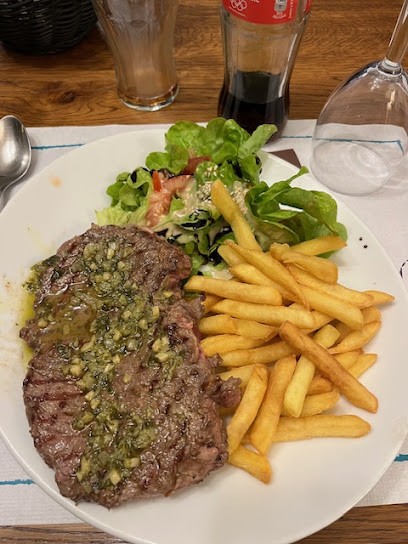 Le Coq Café, Restaurant à Éguzon-Chantôme