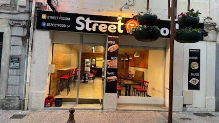 Tanit Food, Restaurant à Nay