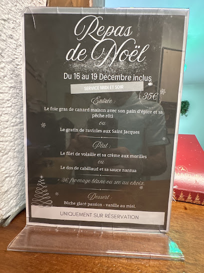 Restaurant De La Tour Restaurant au Chambon-Feugerolles