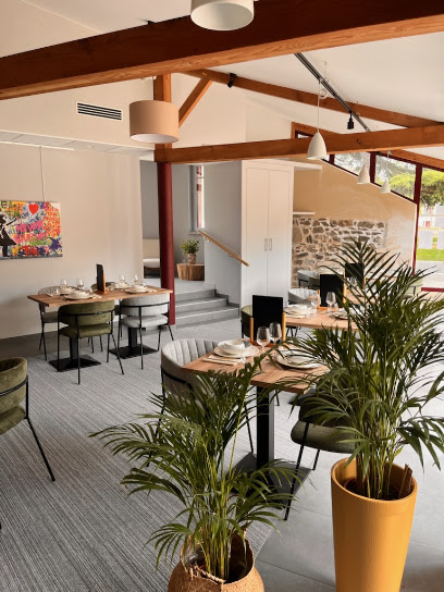 Inanc Restaurant, Restaurant à Huriel