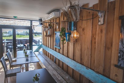 Yacht Club ️Restaurant, Restaurant à Port-Saint-Louis-du-Rhône