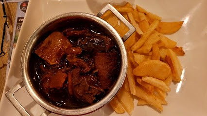 Le Local, Restaurant aux Pieux