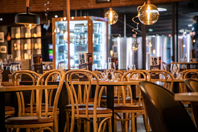 La Brasserie Du 10·55 | Besançon - Restaurant, Bar, Micro-Brasserie Restaurant à Chalezeule
