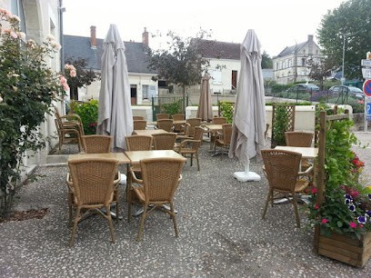 Le V & P, Restaurant à Genillé