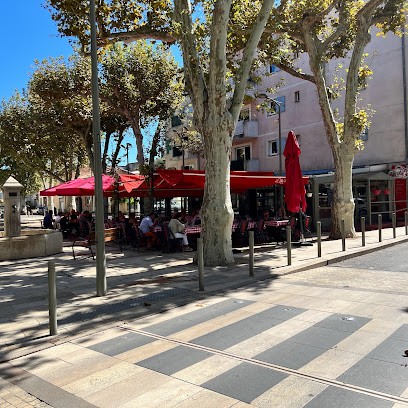 LE PATIO, Restaurant à La Crau