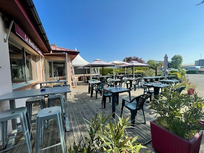 LE MOULIN DES LANDES SAINTE LUCE SUR LOIRE VOUS ACCUEILLE, Restaurant à Sainte-Luce-sur-Loire