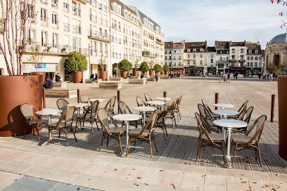 Café Des Halles, Restaurant à Fontainebleau